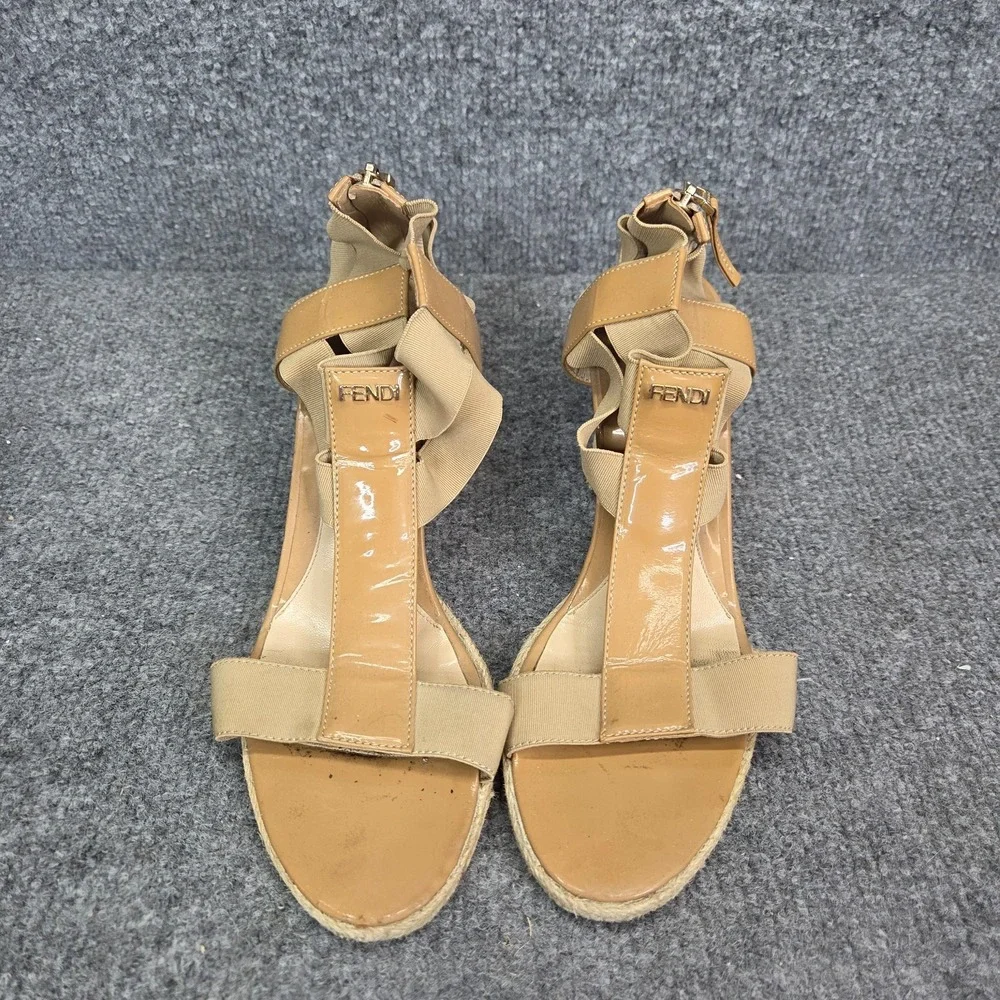 Fendi Carioca‎ Tan Patent Leather Espadrille Wedge Sandal Old Money 38.5 8.5